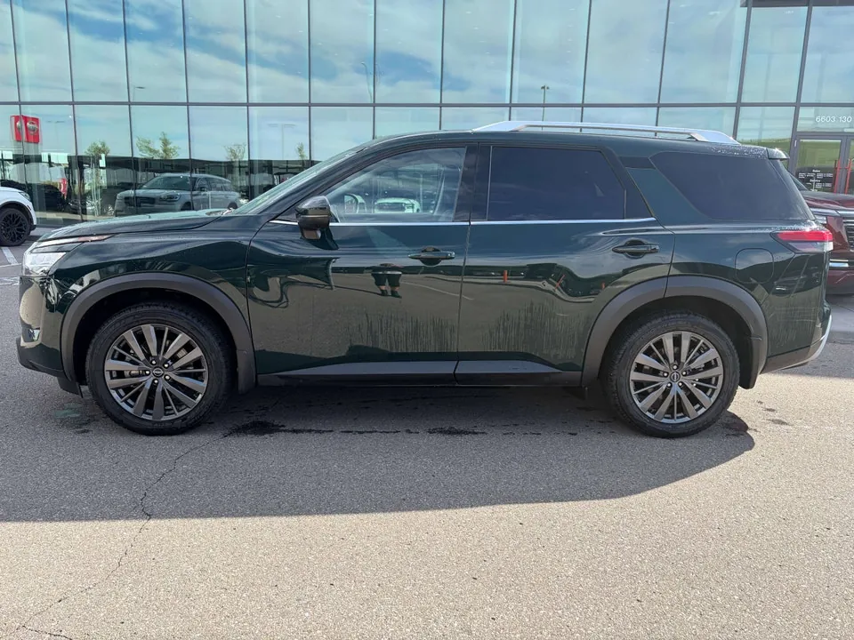 Nissan Pathfinder 2022 photo 3
