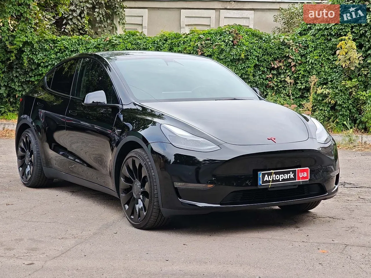 Tesla Model Y 2022 photo 4