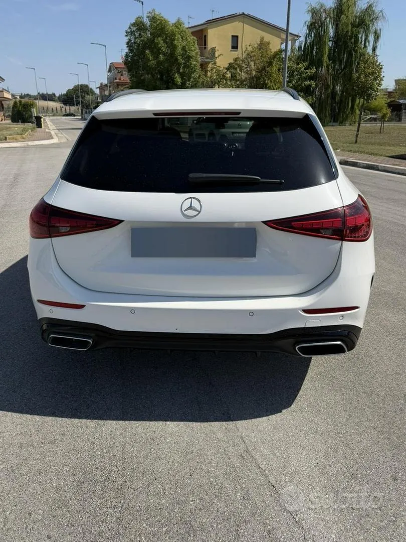 Mercedes-Benz C 2022 photo 3