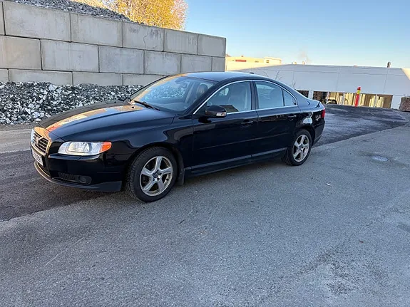 Volvo S80