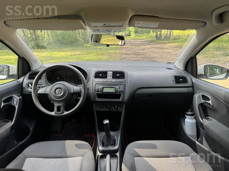 Volkswagen Polo 2009 photo 5
