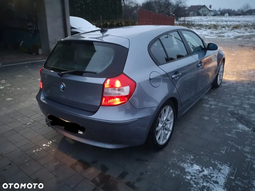 BMW Seria 1 2005 photo 3