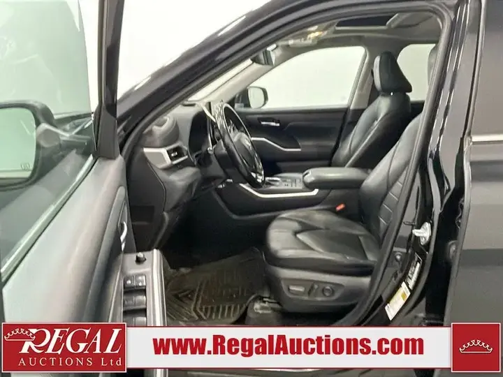 Toyota Highlander 2021 photo 5