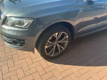 Audi Q5 2012 photo 2