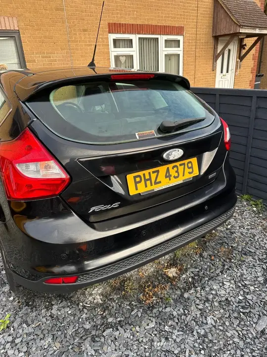 Ford Focus 2012 photo 2