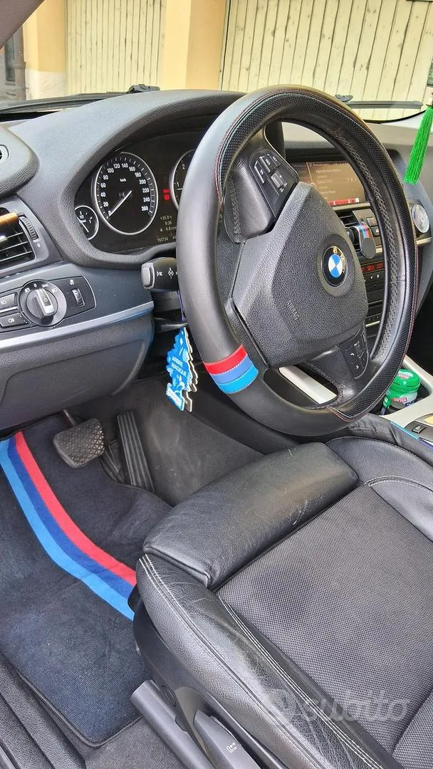 BMW X3 2011 photo 3
