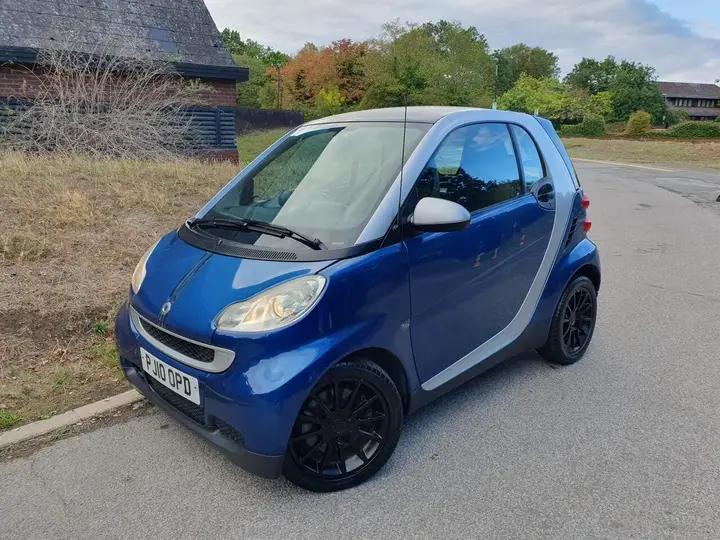 Smart Fortwo 2010 photo 4
