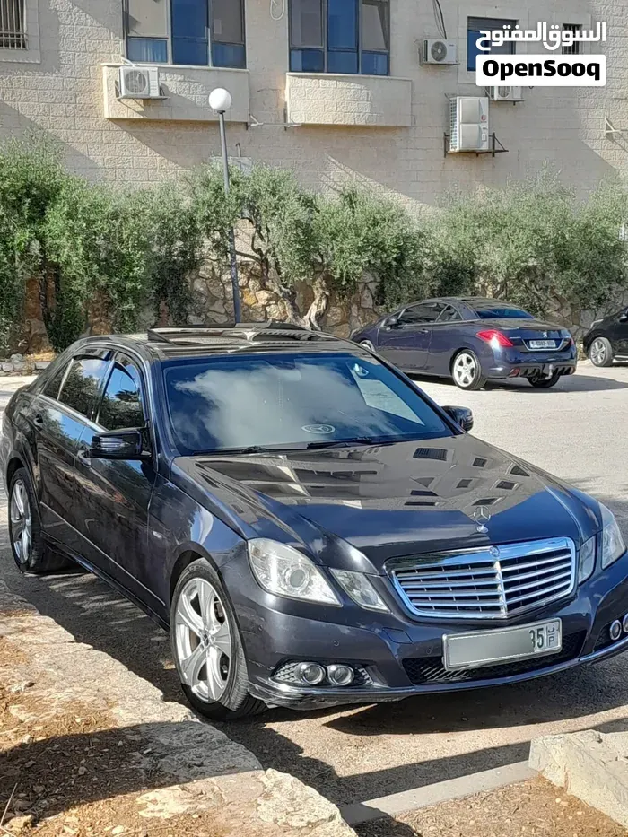 Mercedes-Benz E-Class 2010 photo 2