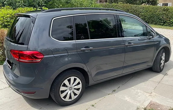 Volkswagen Touran 2021 photo 3