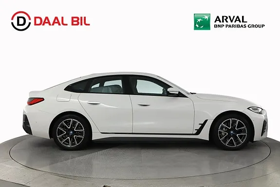BMW I4 2024 photo 5