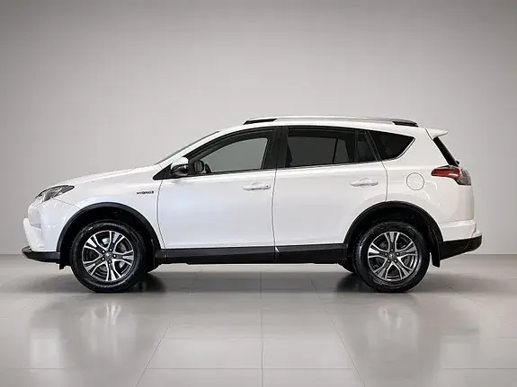 Toyota Rav4 2017 photo 2