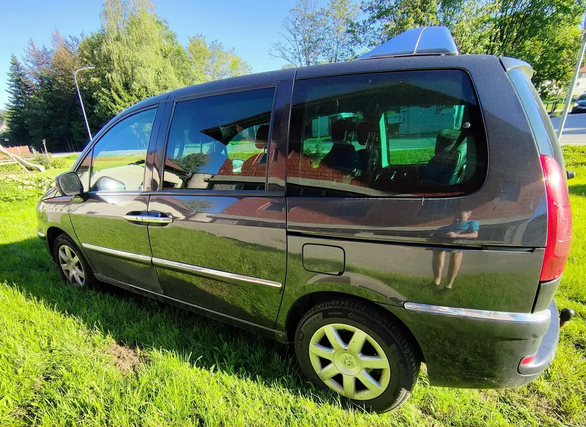Peugeot 807 2012 photo 2
