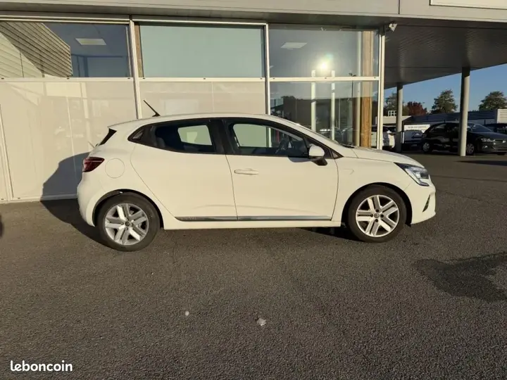 Renault Clio 2020 photo 3