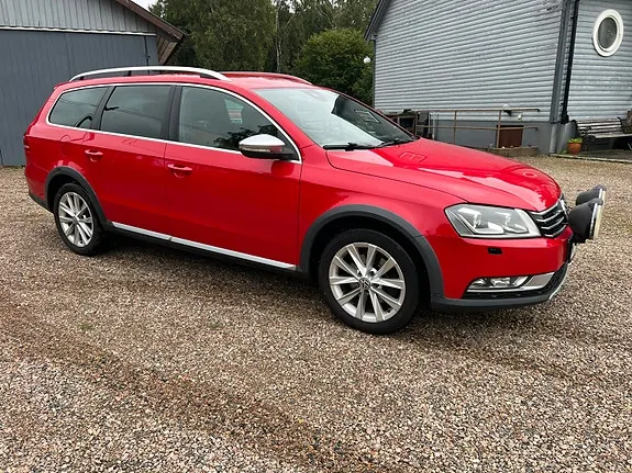 Volkswagen Passat Alltrack 2014 photo 2