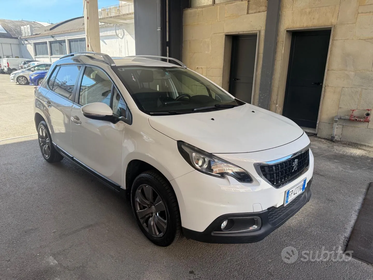 Peugeot 2008 2018 photo 2