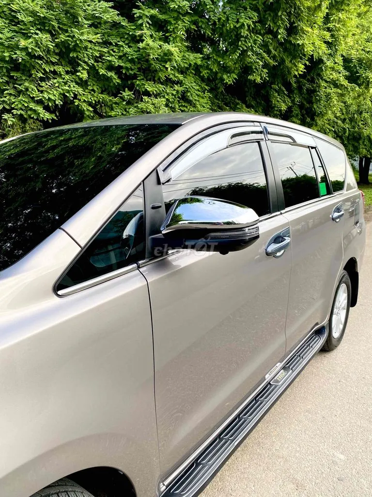 Toyota Innova 2018 photo 4