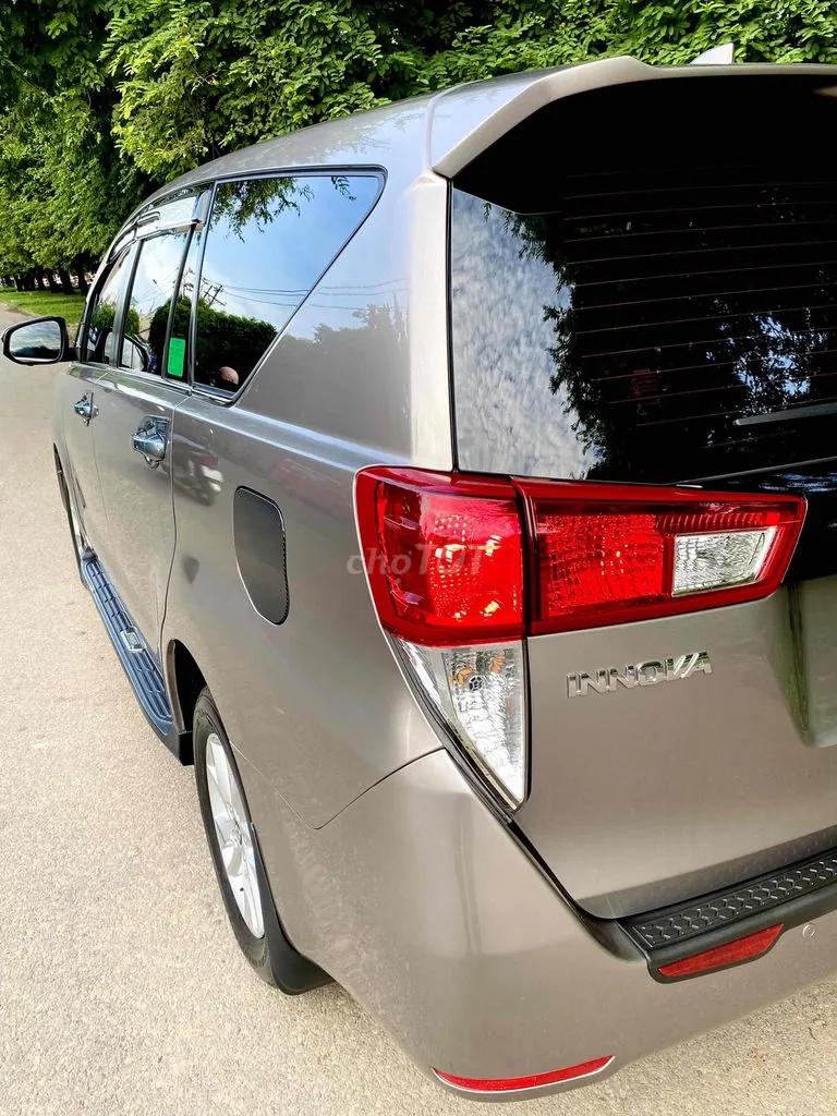Toyota Innova 2018 photo 5