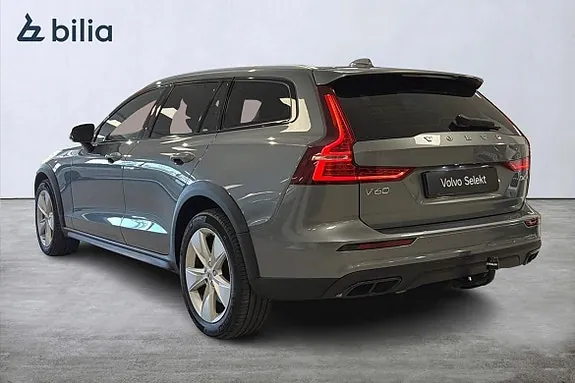Volvo V60 Cross Country 2020 photo 2