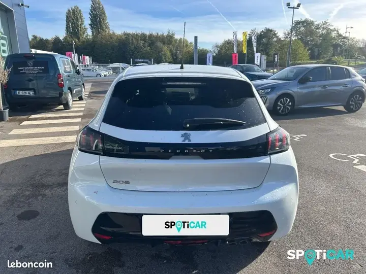 Peugeot 208 2022 photo 5