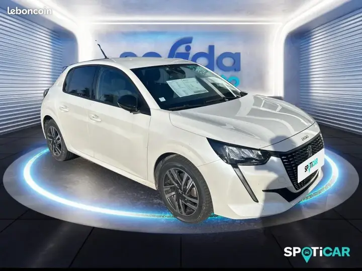 Peugeot 208 2022 photo 3