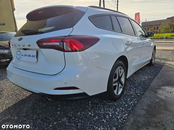 Ford Focus 2022 photo 5