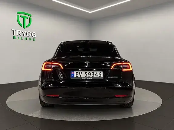 Tesla Model 3 2019 photo 4