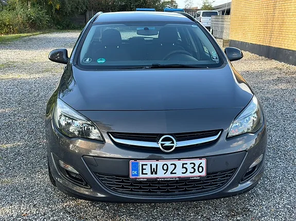 Opel Astra 2015 photo 3