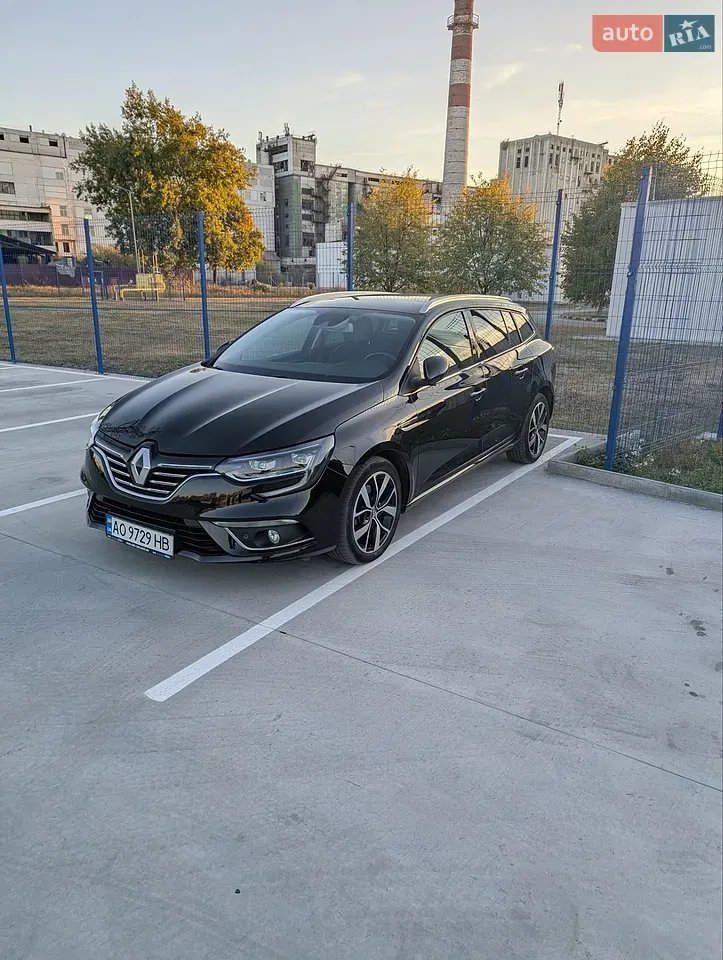 Renault Megane 2018 photo 4