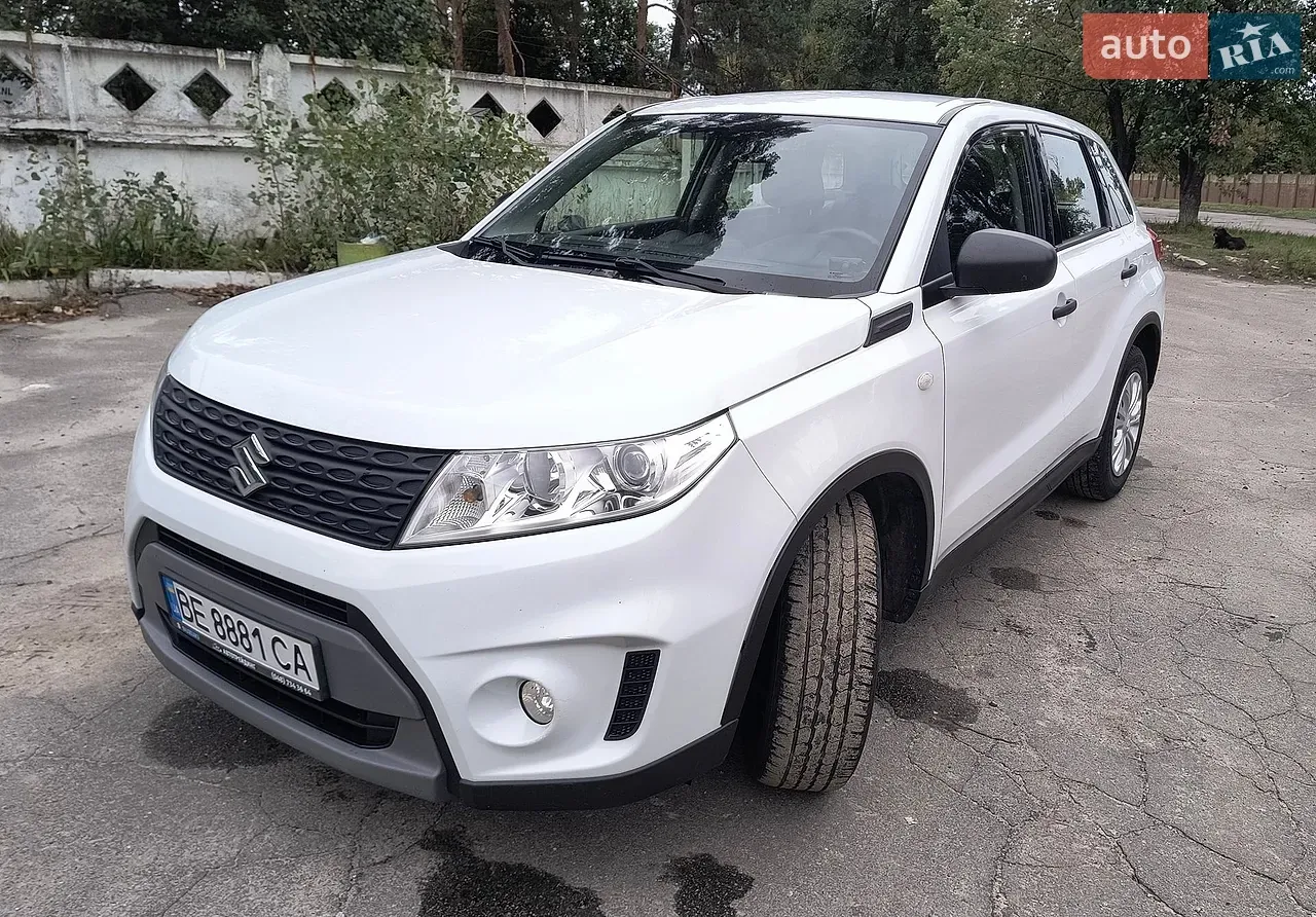 Suzuki Vitara 2017 photo 2
