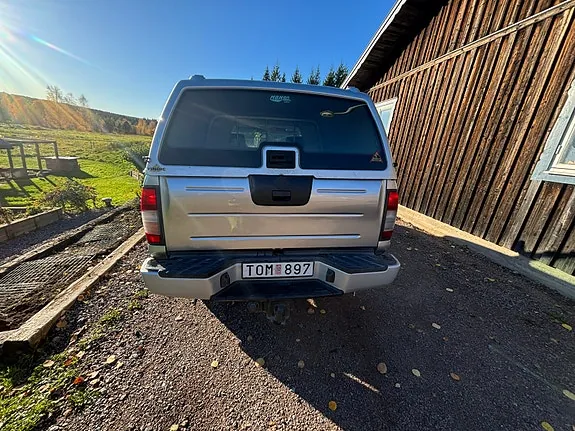 Nissan Navara 2003 photo 4