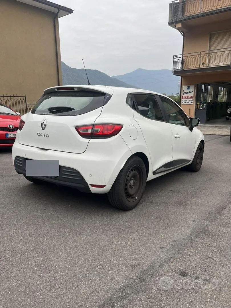 Renault Clio 2018 photo 3