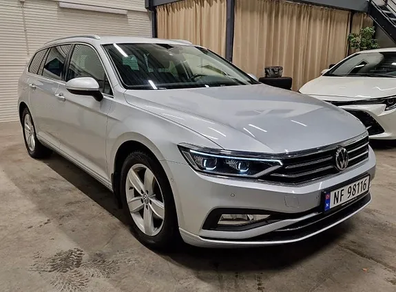 Volkswagen Passat 2020 photo 2