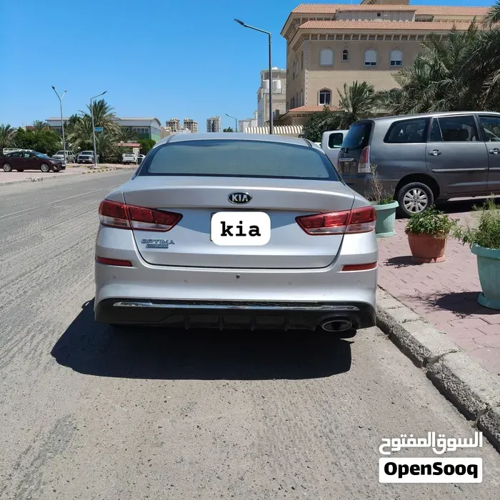 Kia Optima 2019 photo 2