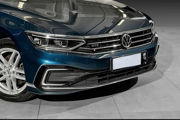 Volkswagen Passat 2020 photo 2