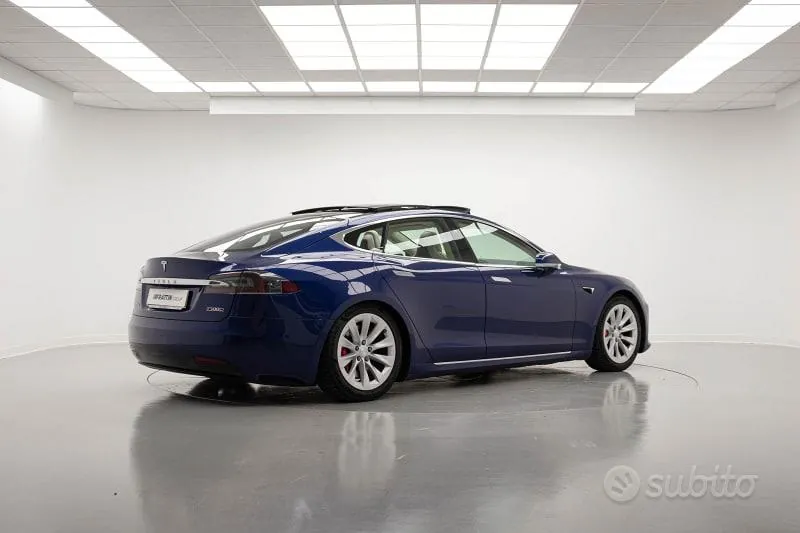 Tesla Model S 2018 photo 3