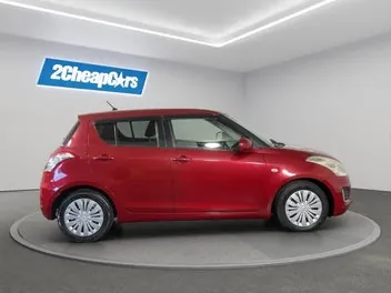 Suzuki Swift 2015 photo 5