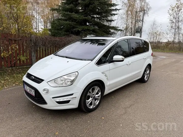 Ford S-Max