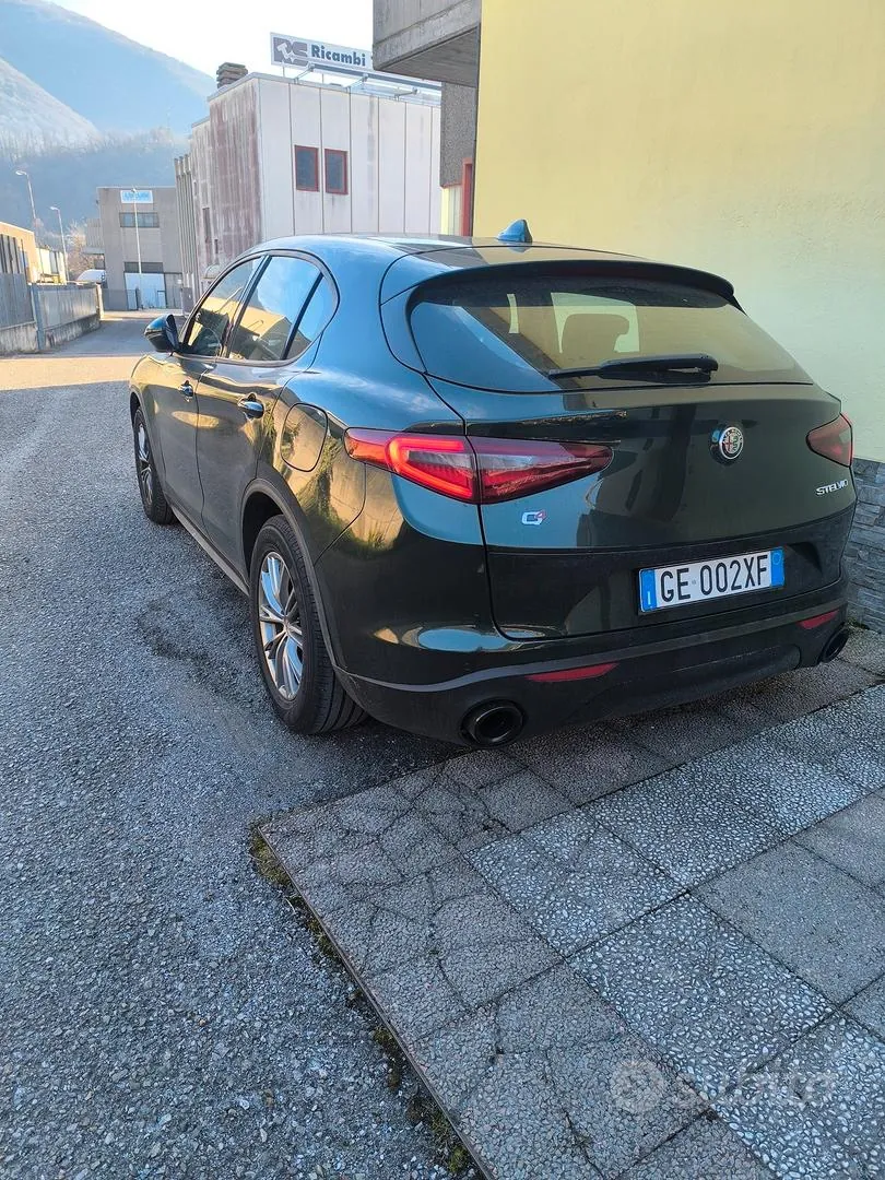 Alfa Romeo Stelvio 2021 photo 3