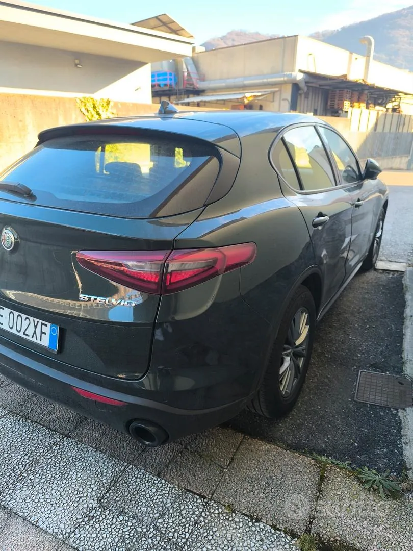 Alfa Romeo Stelvio 2021 photo 4