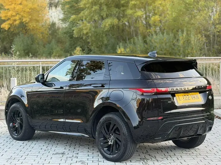 Land Rover Range Rover Evoque 2022 photo 3