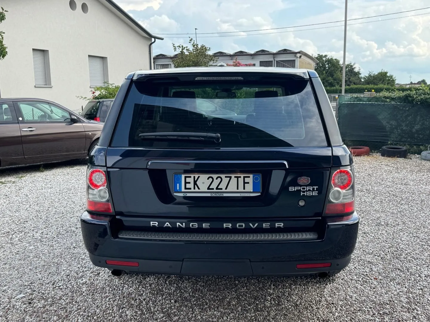 Land Rover Range Rover Sport 2011 photo 4
