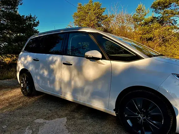 Citroen Grand C4 Picasso 2017 photo 5