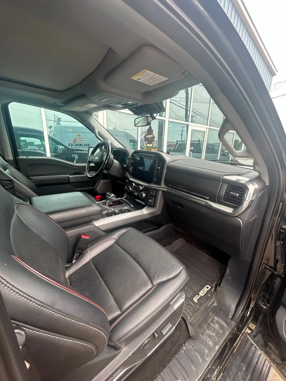 Ford F-150 2022 photo 3