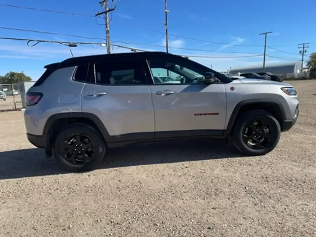 Jeep Compass 2023 photo 3