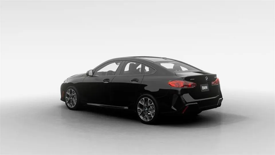 BMW 2 Series 2026 photo 2