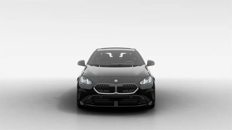 BMW 2 Series 2026 photo 3