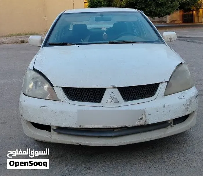 Mitsubishi Lancer 2010 photo 4