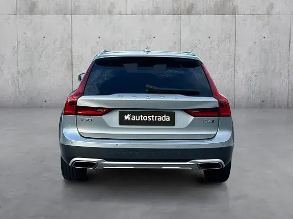 Volvo V90 Cross Country 2019 photo 4