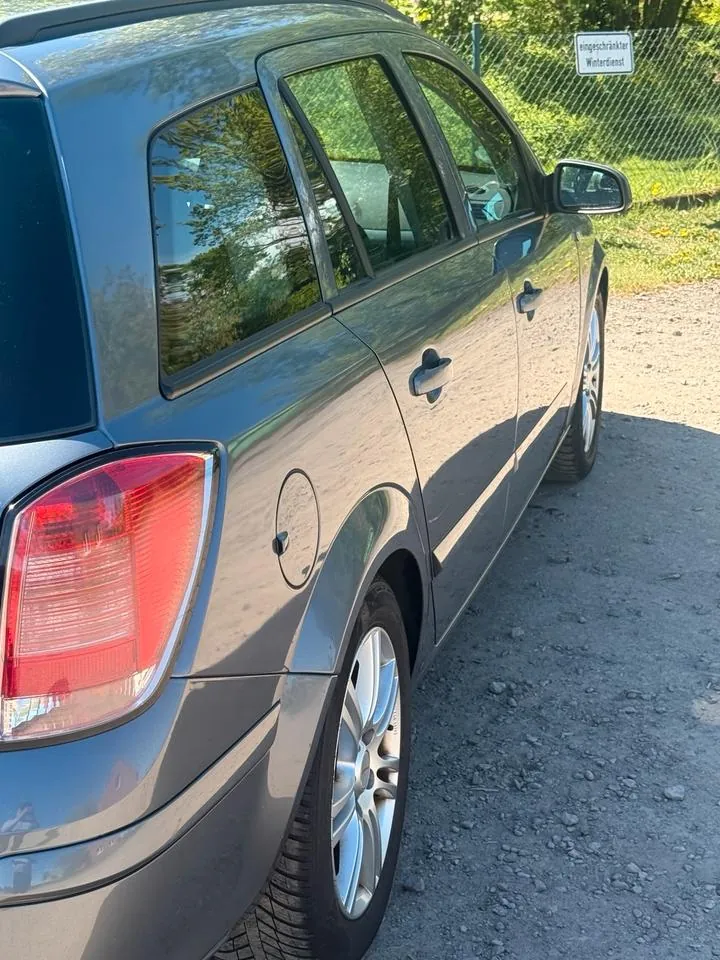 Opel Astra Kombi