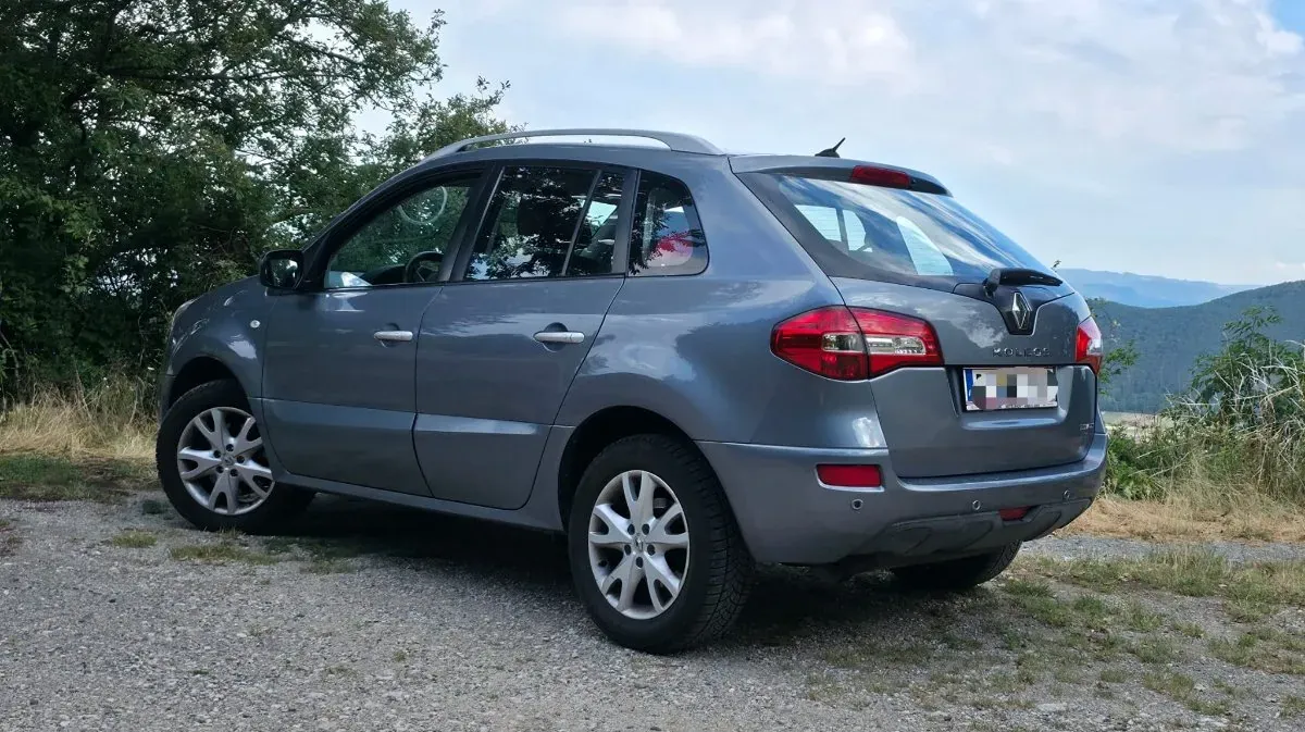 Renault Koleos 2009 photo 2